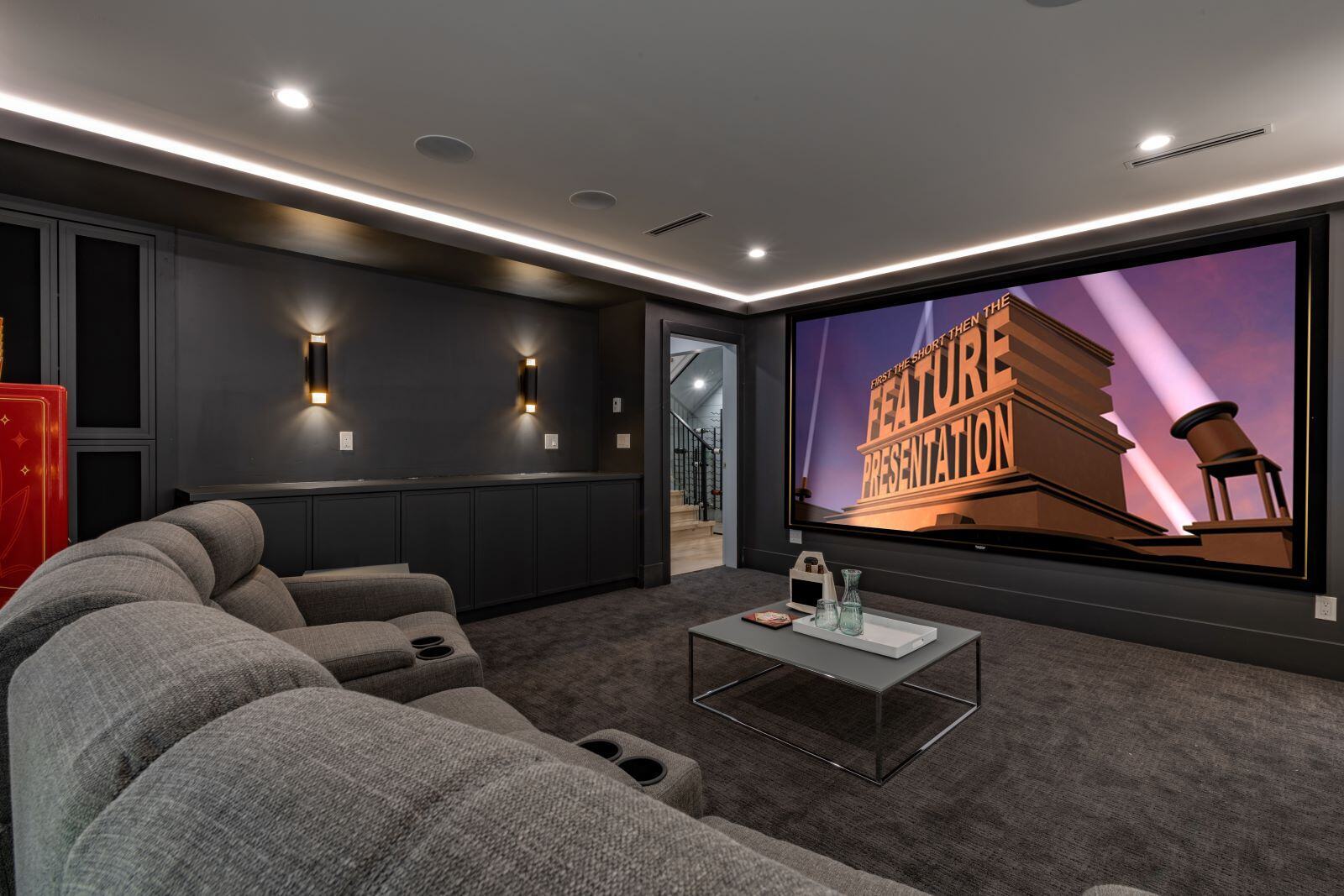 Snapshot of Private Cinemas For Rent In Luxury Apartments